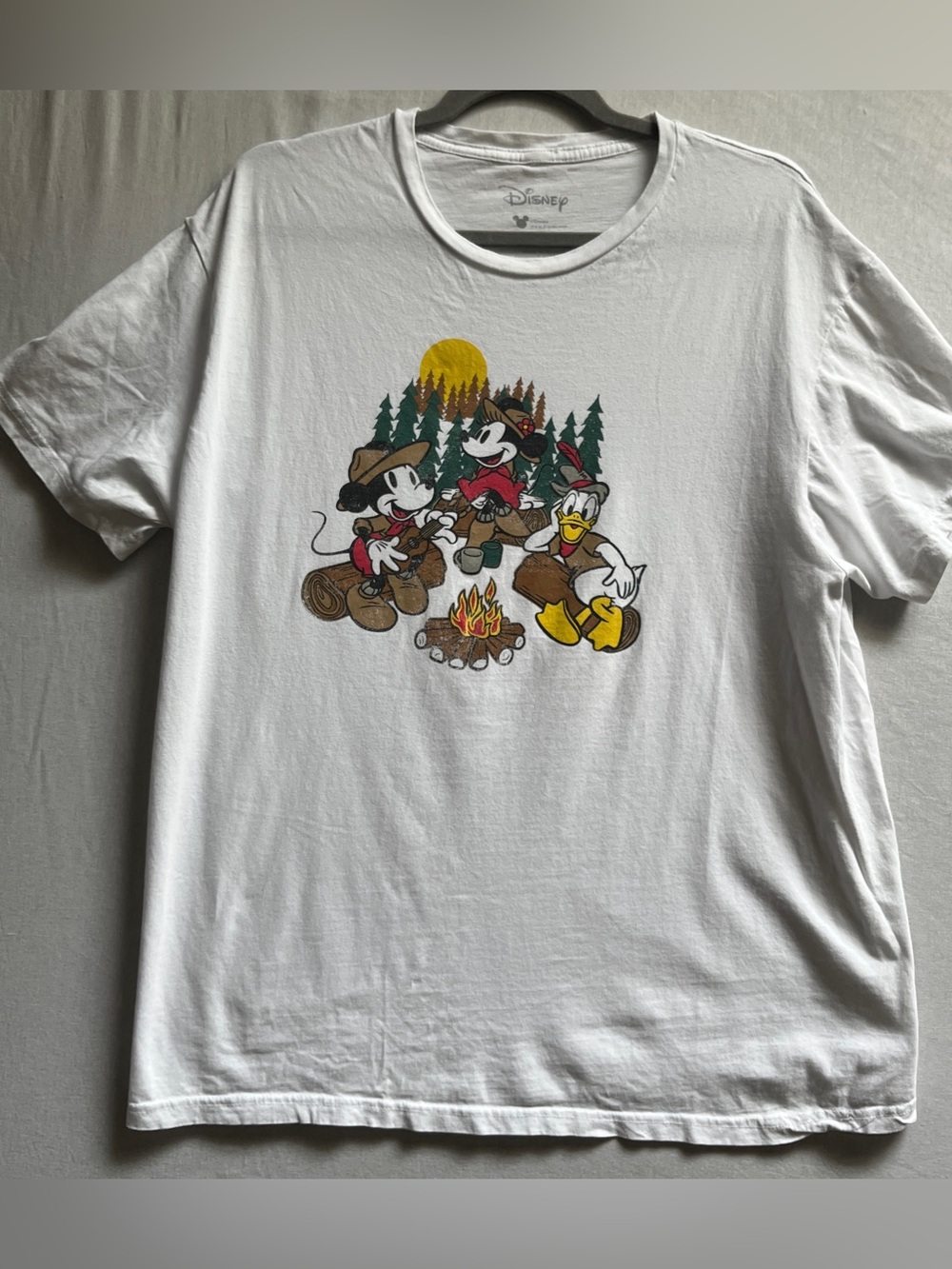 Disney XL Cotton Blend Mickey Mouse Camping Graphic T Shirt